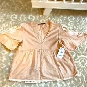 Zara medium short sleeve blouse